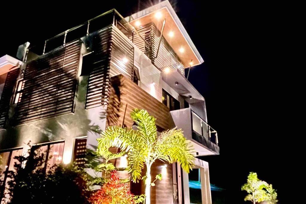 Overlooking Staycation At Sandari Batulao Tagaytay City Buitenkant foto