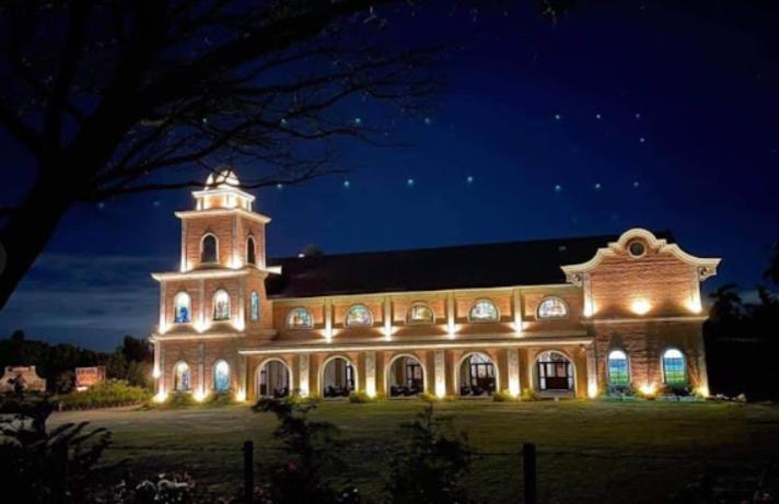 Overlooking Staycation At Sandari Batulao Tagaytay City Buitenkant foto