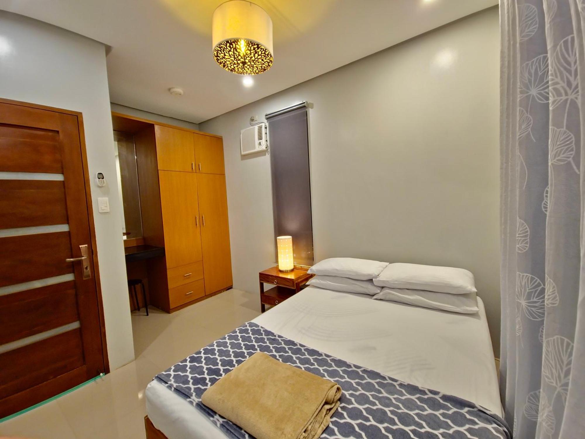 Overlooking Staycation At Sandari Batulao Tagaytay City Buitenkant foto