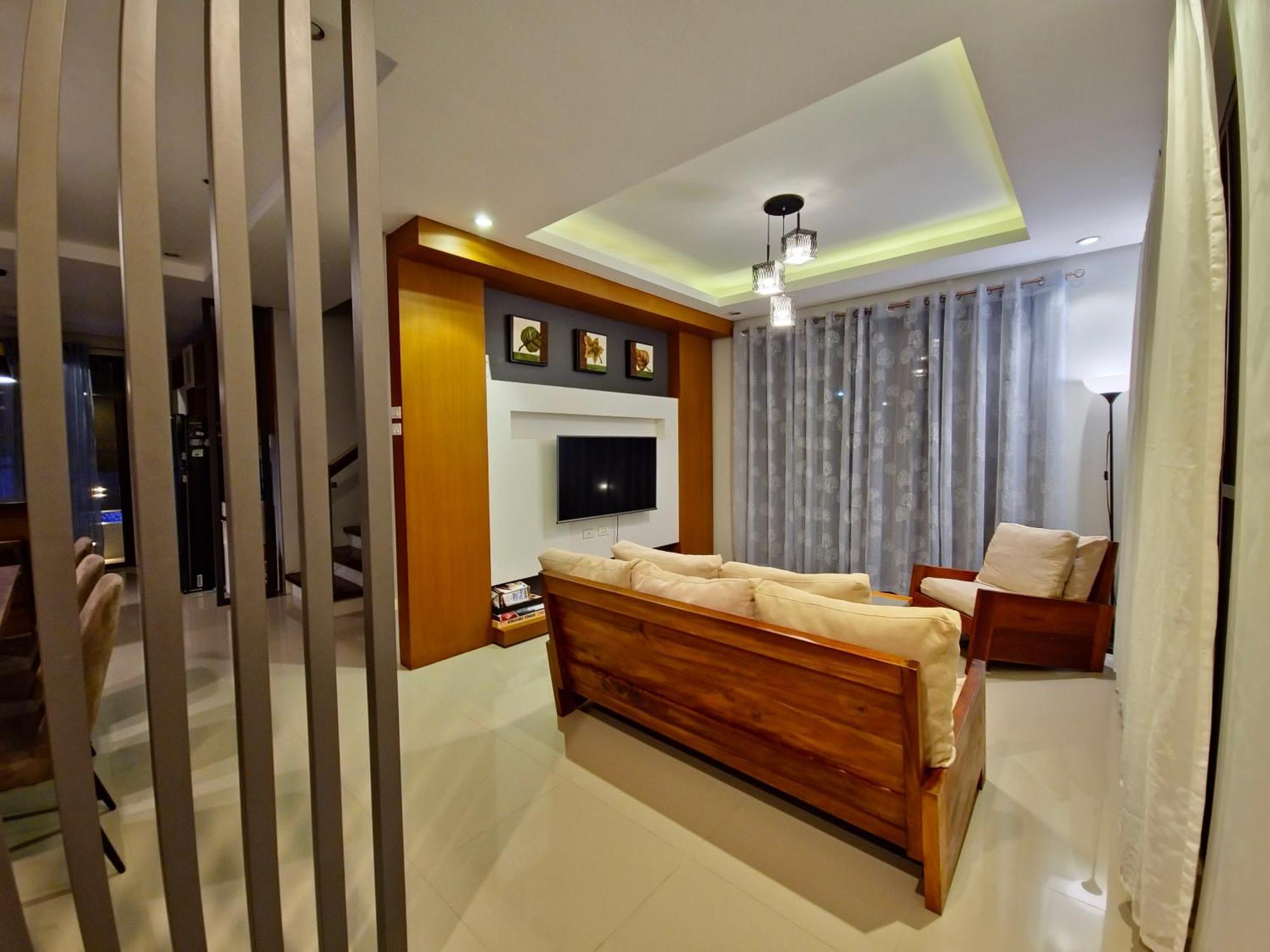 Overlooking Staycation At Sandari Batulao Tagaytay City Buitenkant foto